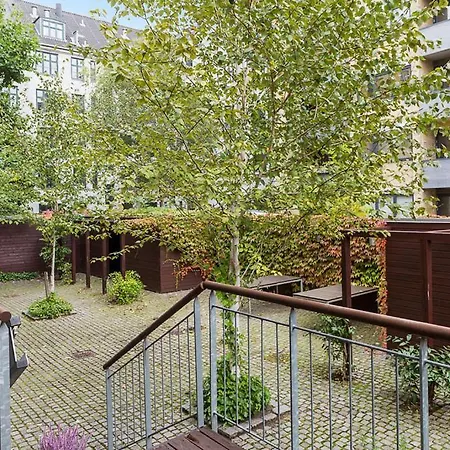 Daire With A Terrace Kopenhag